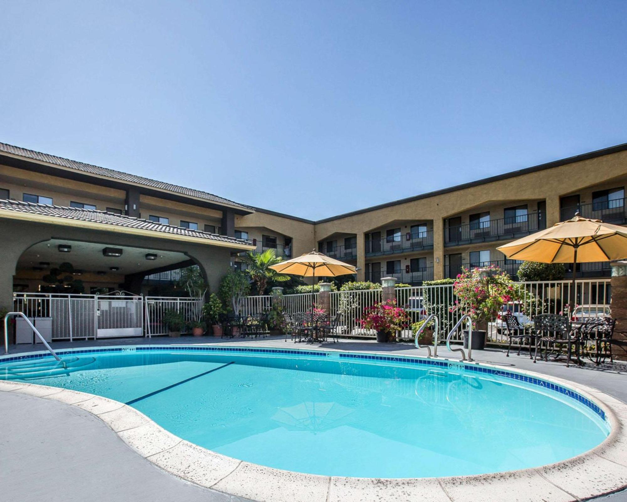 Quality Inn Ontario Airport Convention Center Kültér fotó