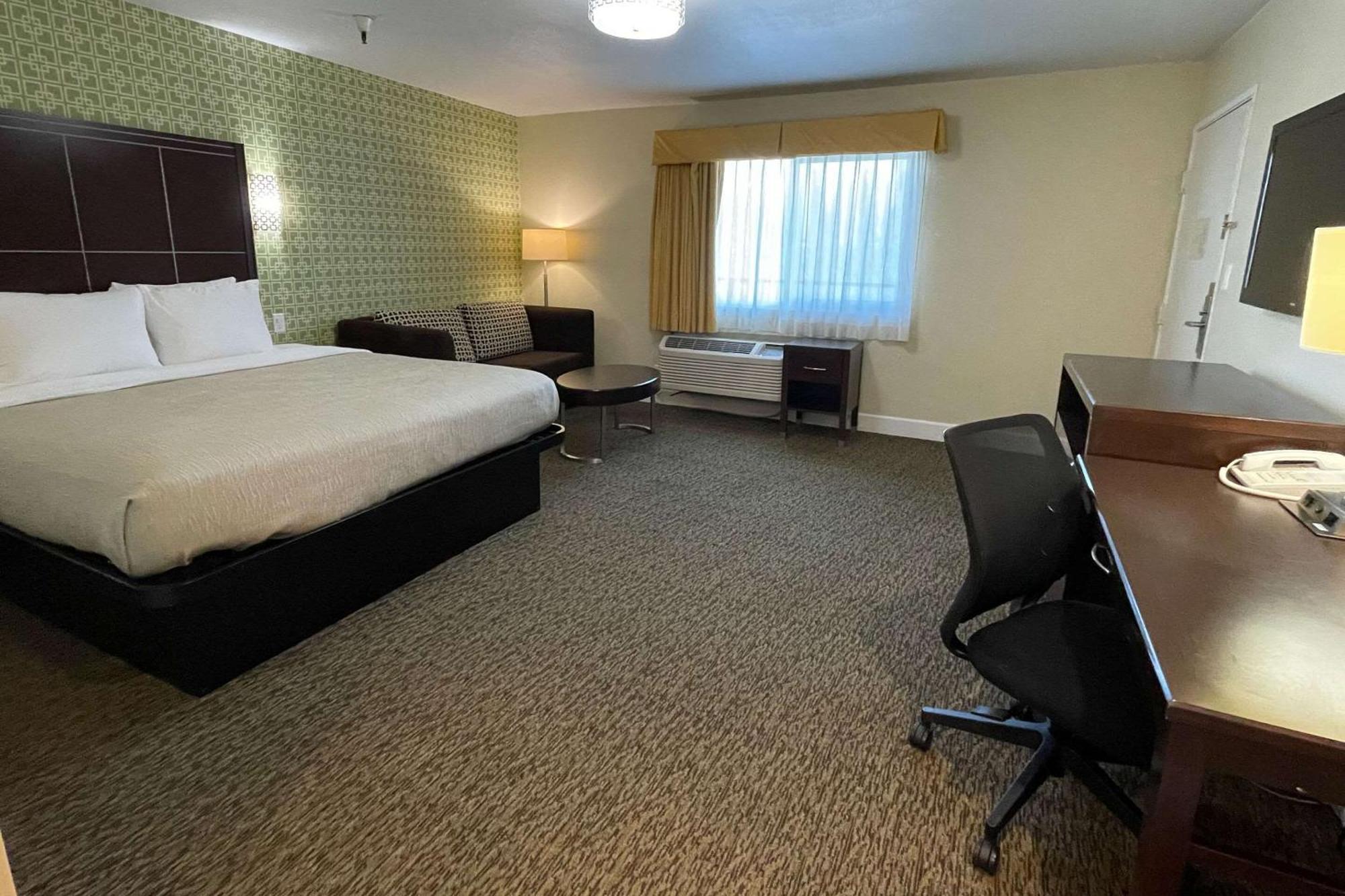 Quality Inn Ontario Airport Convention Center Kültér fotó
